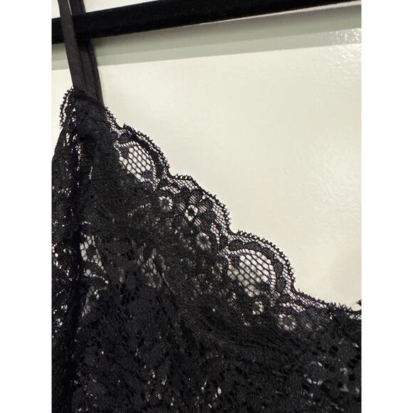 MSRP $40 NWT Pol Lace Mini Dress Size S | SAME DAY SHIP or NEXT DAY - Picture 3 of 7